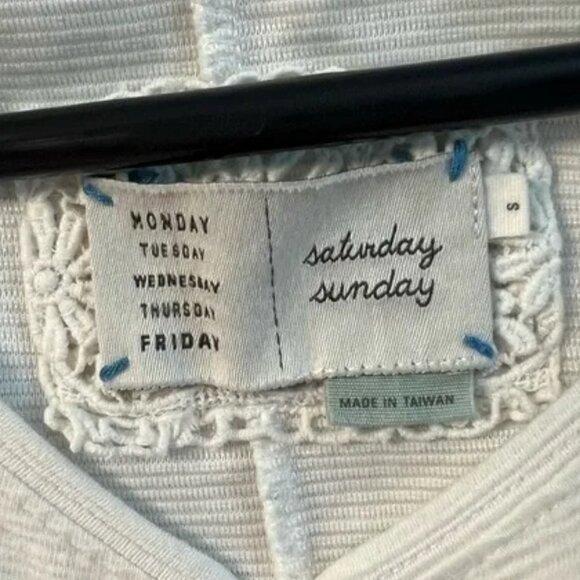 Anthropologie Women's Saturday Sunday White Lace Trim Blouse Size Small - Picture 6 of 7